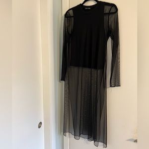 zara • tank with sheer over tunic • black